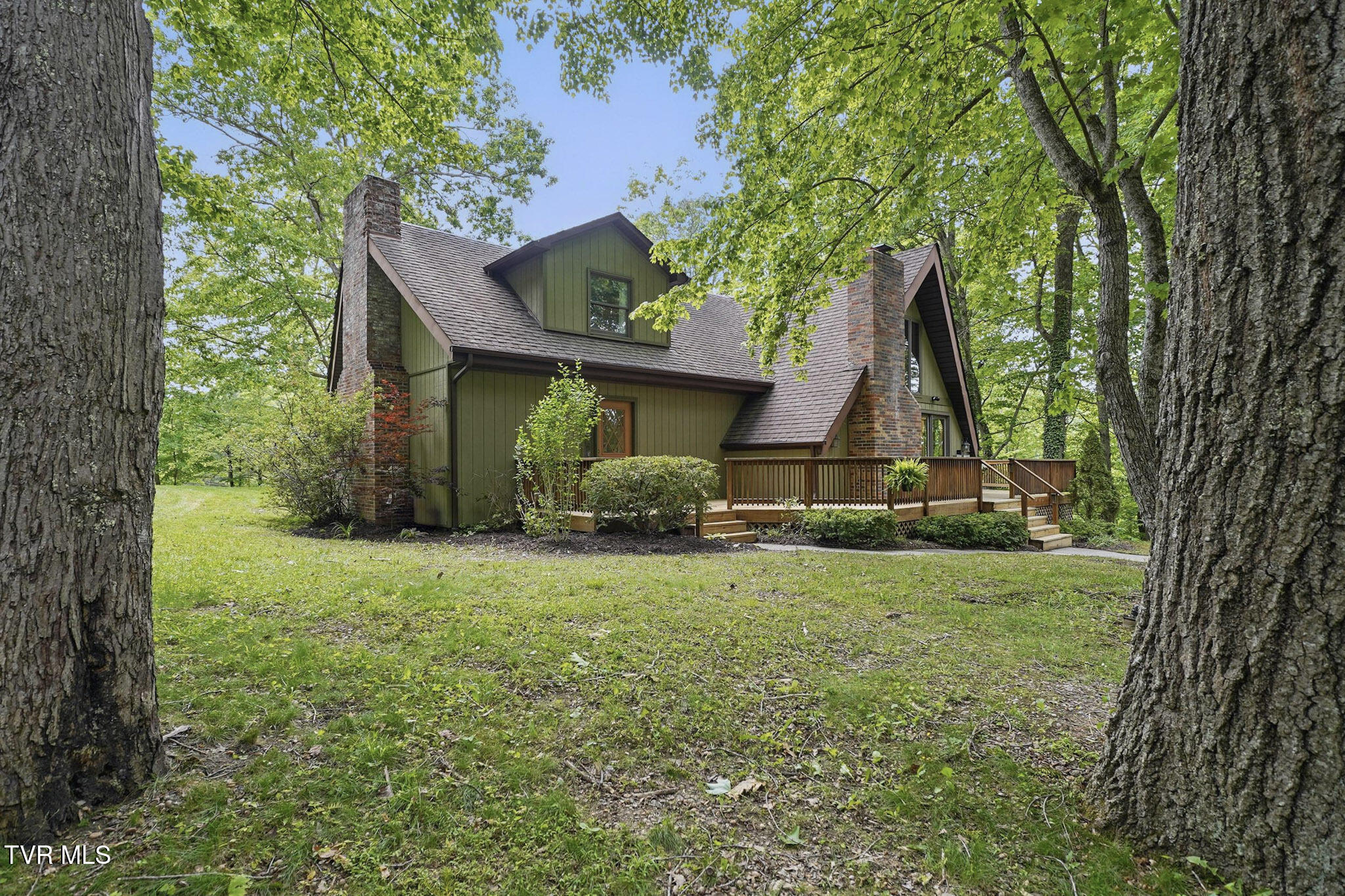 8466 Courtland Road Wise, VA 24293 - Photo 5 of 59 3_21-arw05987