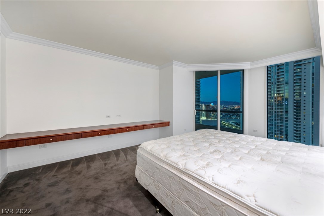 2877 Paradise Road, Unit 2402 Las Vegas, NV 89109 - Photo 15 of 23 Gallery Image 15