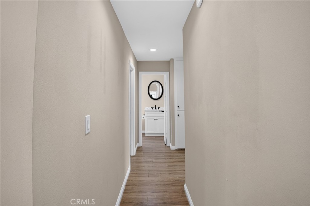 24441 Denise Place Newhall, CA 91321 - Photo 40 of 43