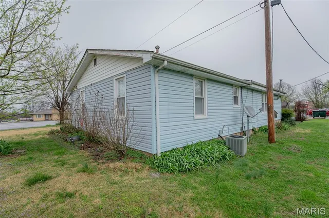 $95,000 | 703 West Parkview Drive, Belle, MO 65013