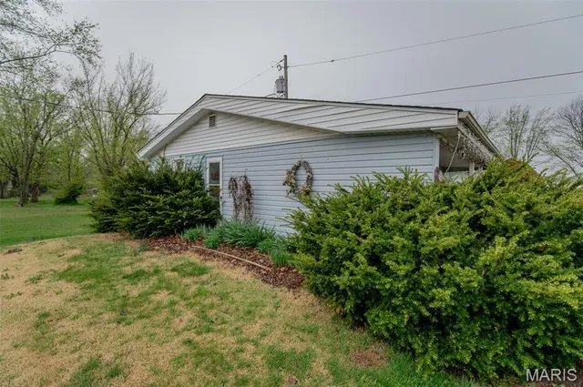 $95,000 | 703 West Parkview Drive, Belle, MO 65013