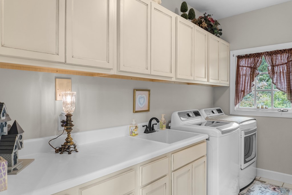 94 Patton Hill Road Franklin, NC 28734 - Photo 33 of 62