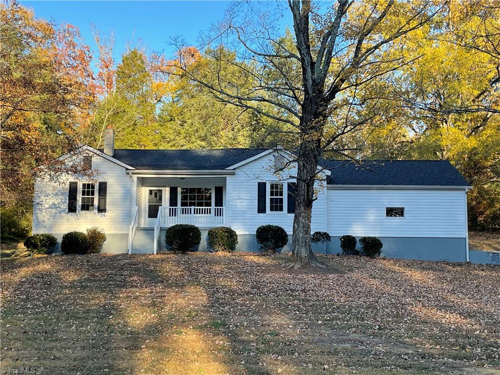 720 Clodfelter Road Thomasville, NC 27360 - Photo 1 of 47 Gallery Image 1