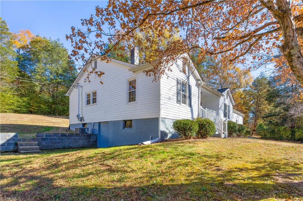 720 Clodfelter Road Thomasville, NC 27360 - Photo 5 of 47 Gallery Image 5