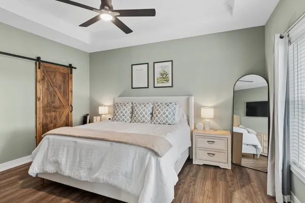 $2,500 | 534 Sudbury Circle, Oswego, IL 60543