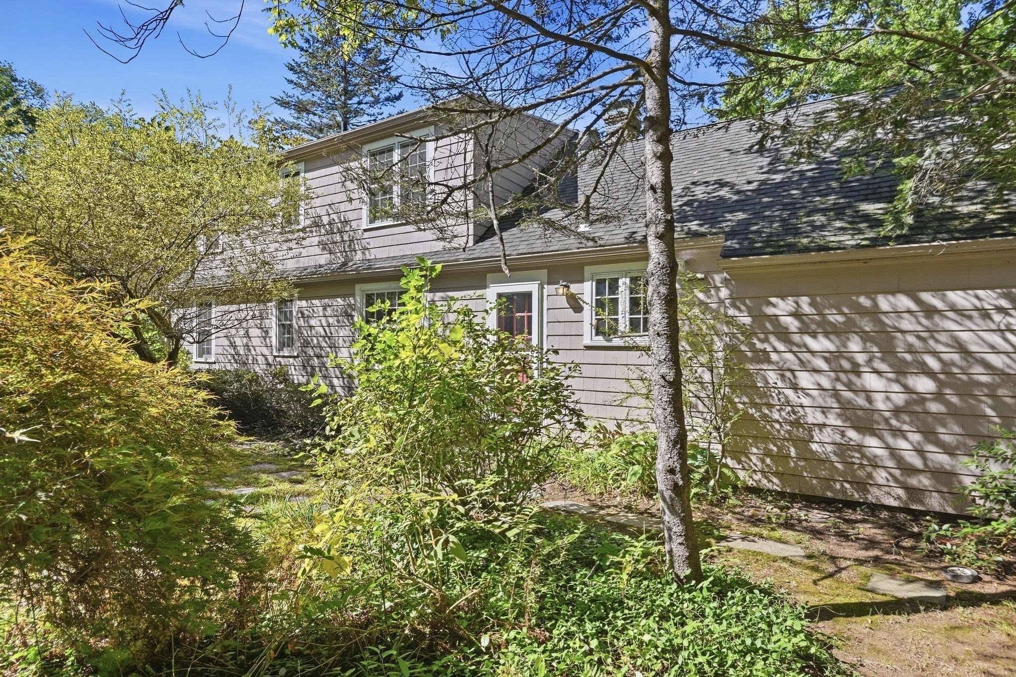 148 Falmouth Road West Springfield, MA 01089 - Photo 34 of 36 Gallery Image 34