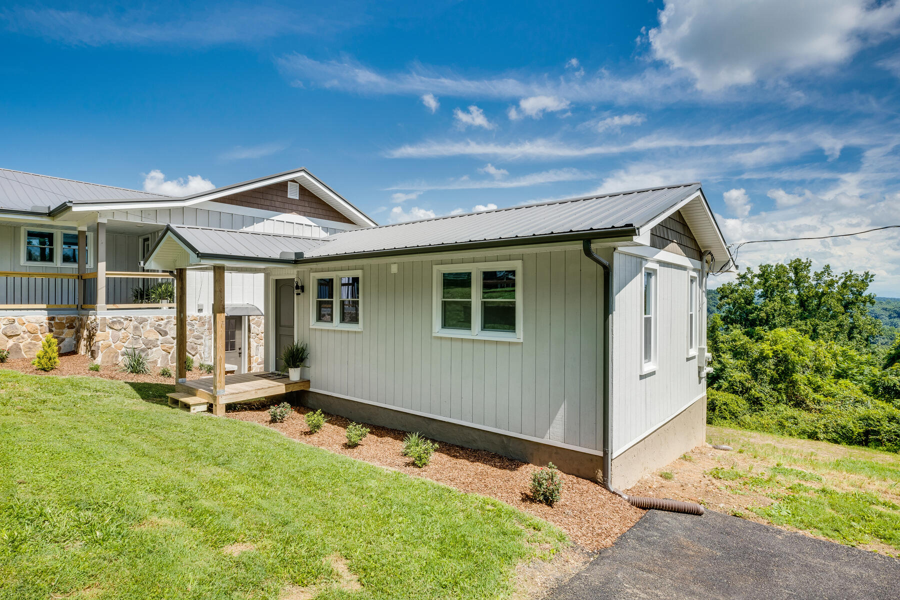 4561 Old Stage Road Kingsport, TN 37664 - Photo 47 of 76 049