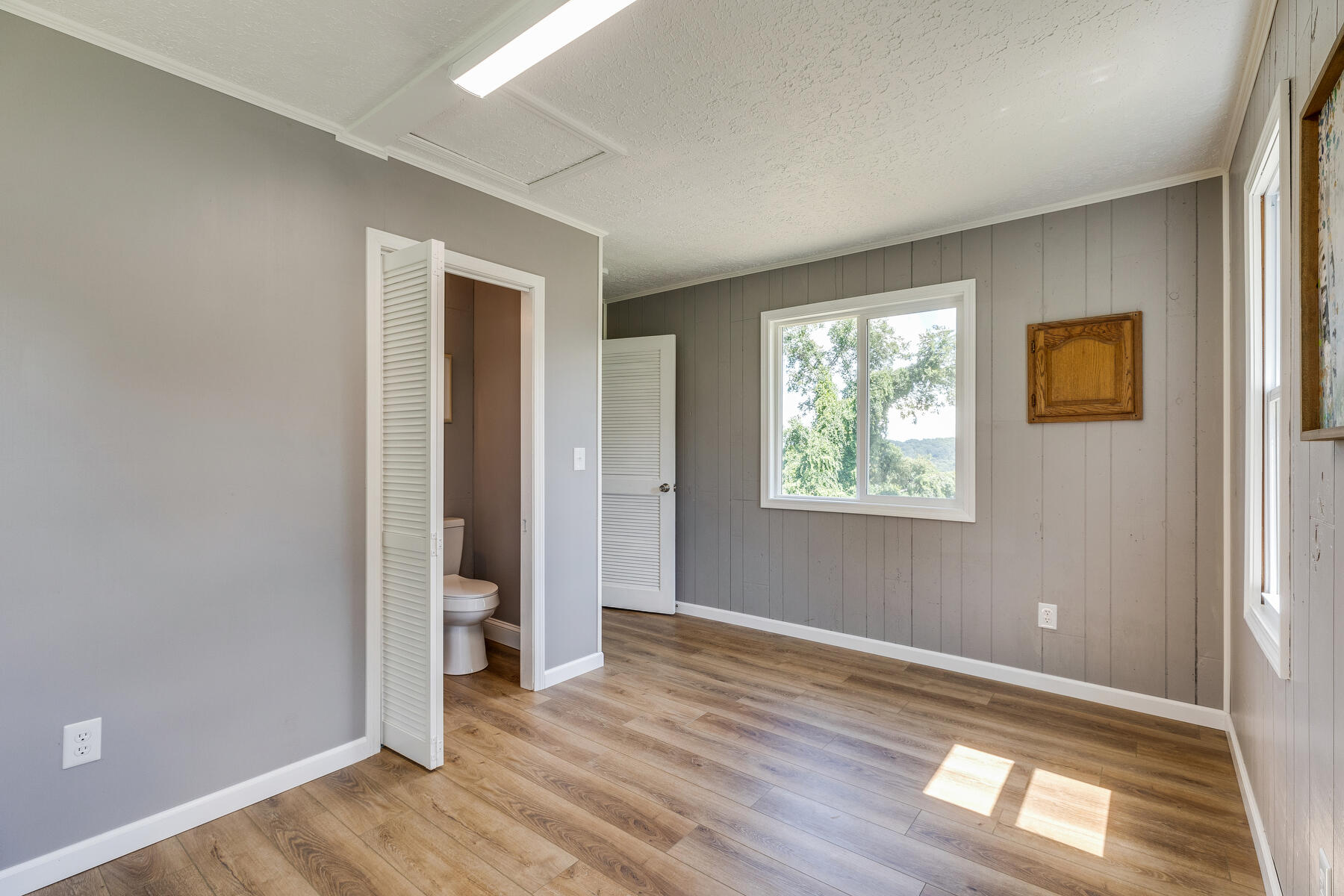 4561 Old Stage Road Kingsport, TN 37664 - Photo 55 of 76 057