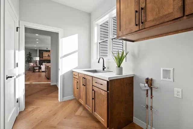 $699,900 | 3410 Sitka Street, Green Bay, WI 54311