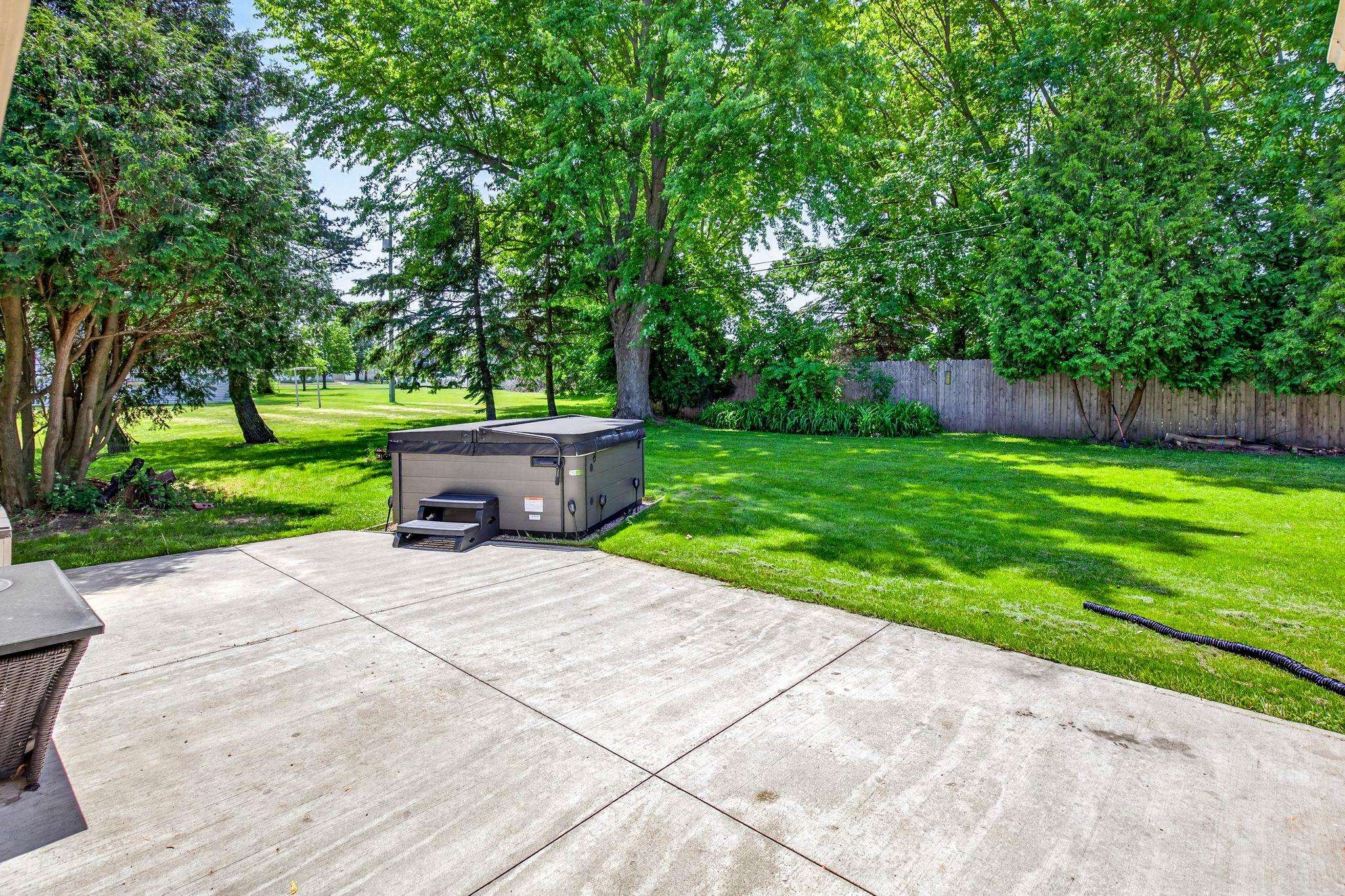 N133 Rogers Lane Appleton, WI 54915 - Photo 42 of 53