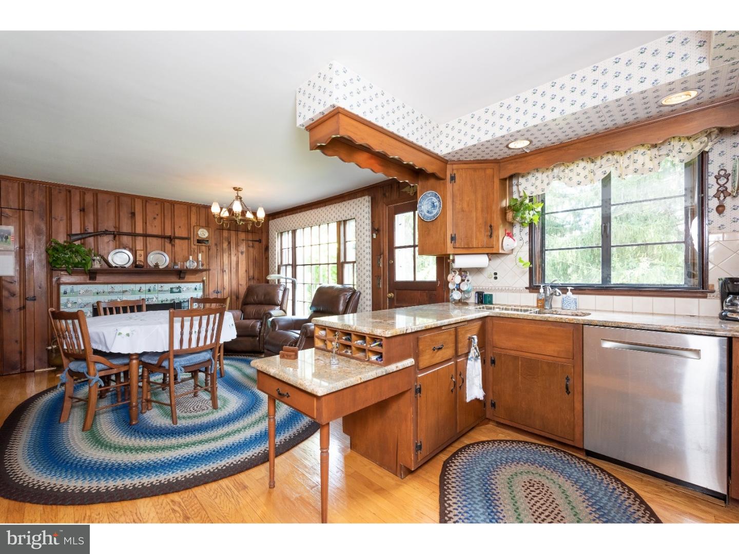 606 Gulph Road Wayne, PA 19087 - Photo 5 of 21