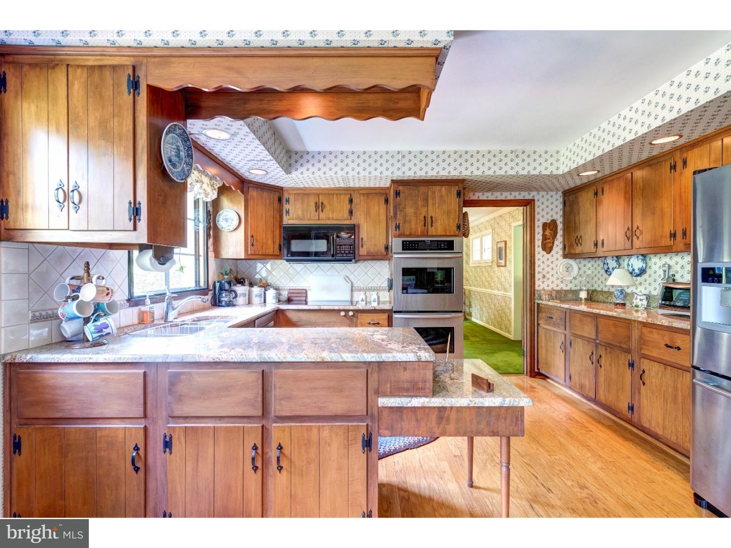 606 Gulph Road Wayne, PA 19087 - Photo 8 of 21