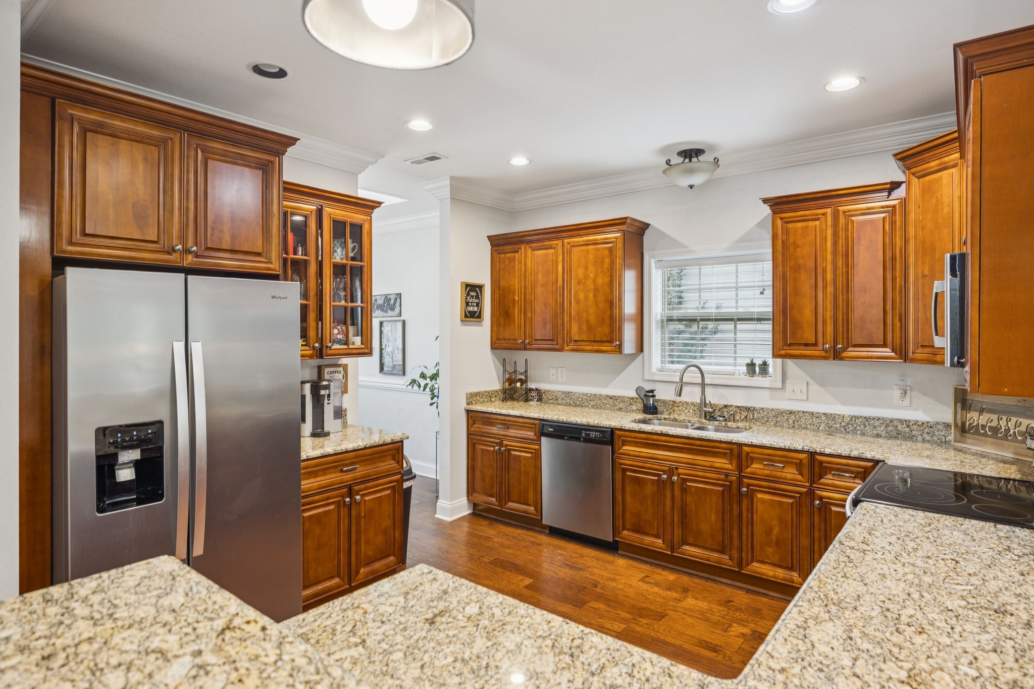 188 Whitman Alley Clarksville, TN 37043 - Photo 6 of 28 a kitchen with stainless steel appliances granite countertop a sink stove and refrigerator