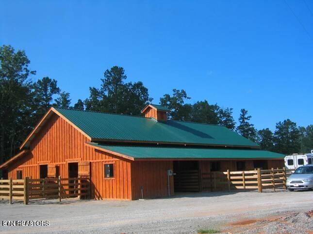 51 Grandview Way Jamestown, TN 38556 - Photo 7 of 9 Barn with stalls