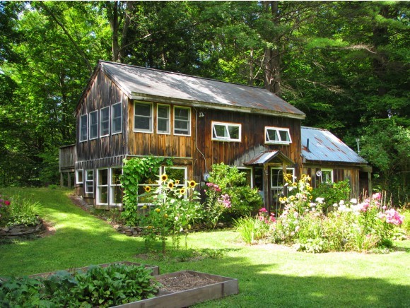 1115 Middle Road Dummerston, VT 05301 - Photo 1 of 1