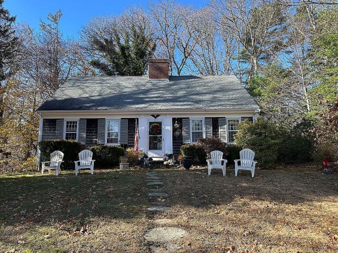 5 Katy Hatchs Road Falmouth, MA 02540 - Photo 1 of 3