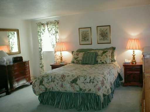102 North Jamestown Road Coraopolis, PA 15108 - Photo 6 of 8 Gallery Image 6