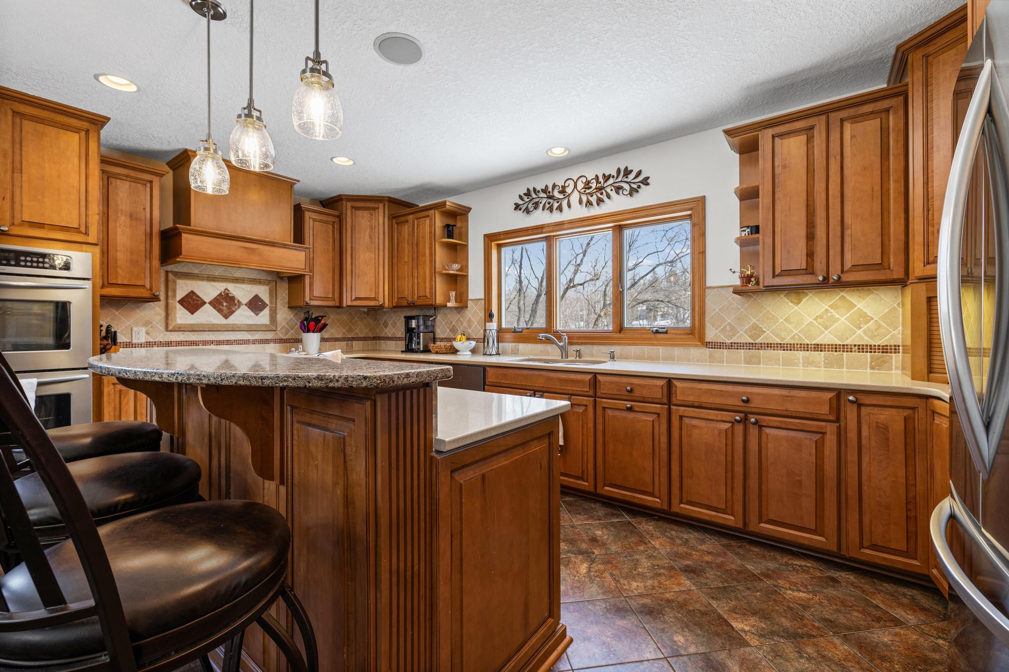 16800 Creek Ridge Trail Minnetonka, MN 55345 - Photo 12 of 42