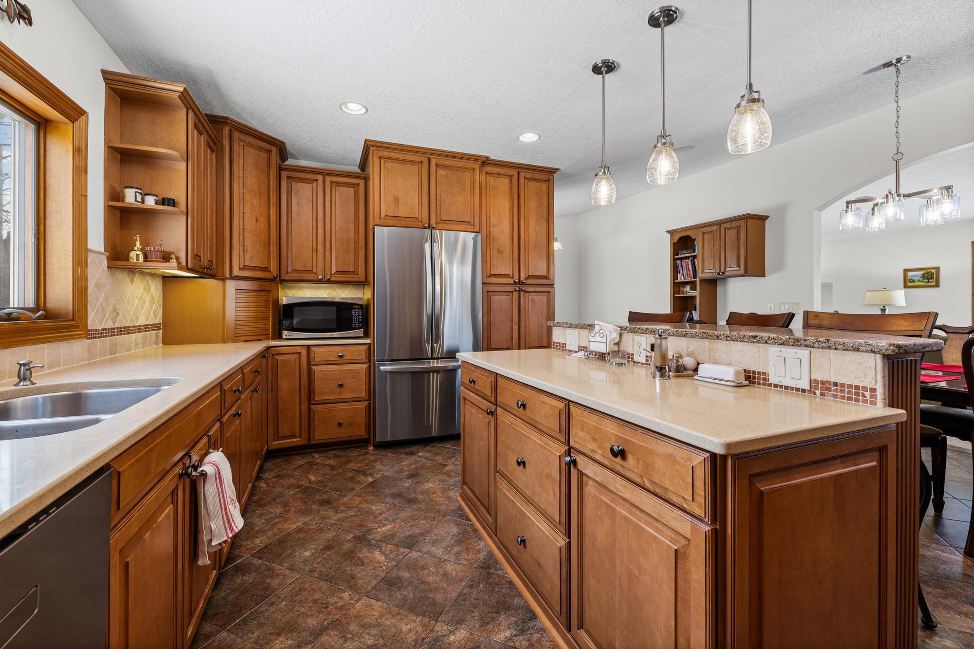 16800 Creek Ridge Trail Minnetonka, MN 55345 - Photo 14 of 42