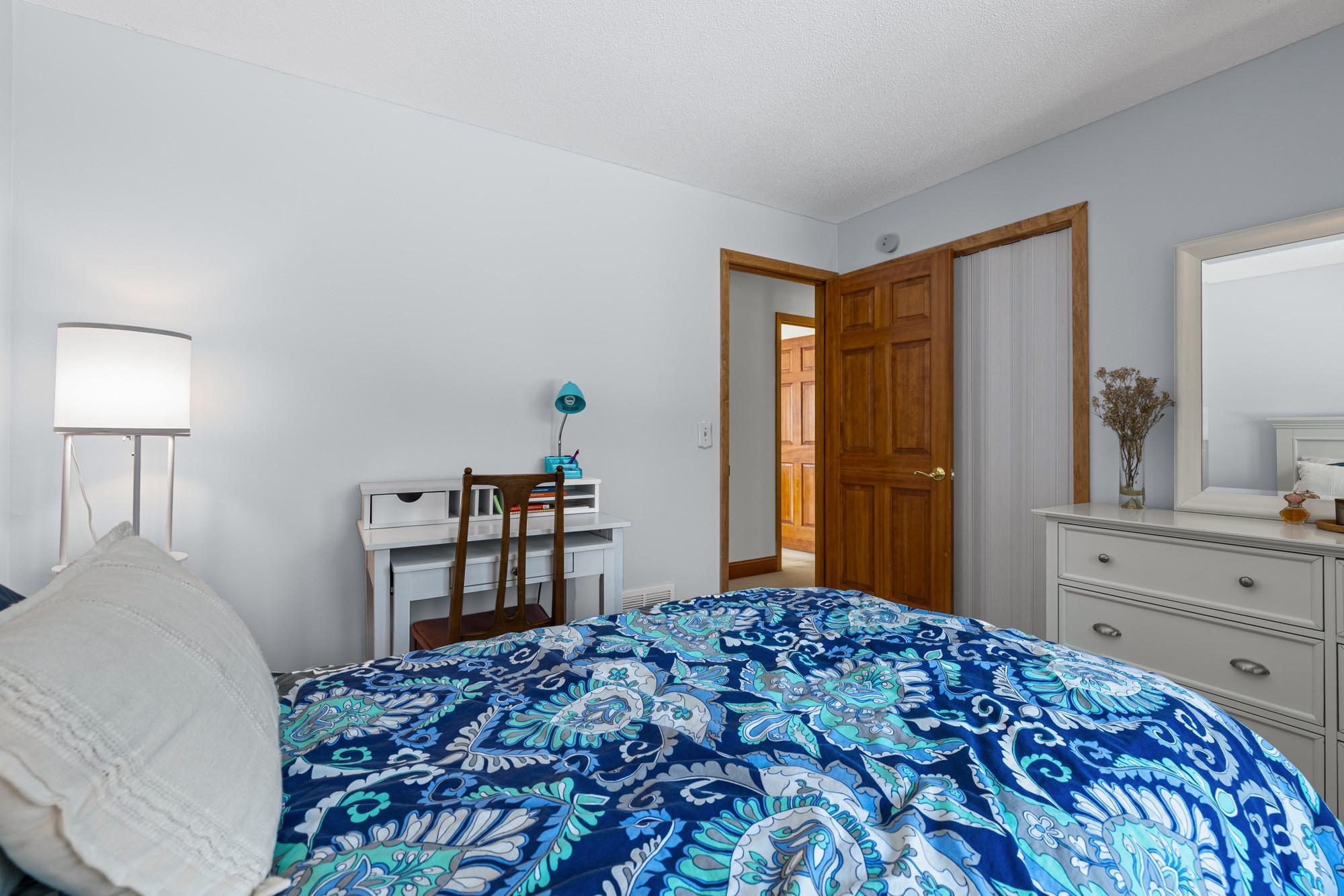 16800 Creek Ridge Trail Minnetonka, MN 55345 - Photo 24 of 42