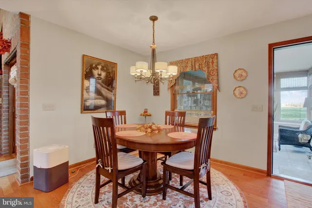 a living room filled with furniture