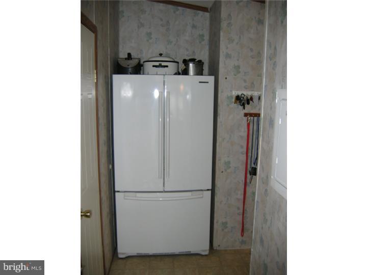 2171 Kenbrook Road Lebanon, PA 17046 - Photo 19 of 25 Kitchen