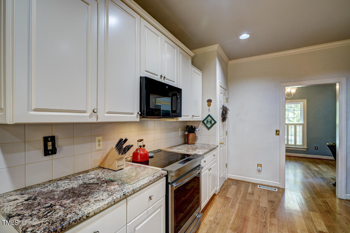 3725 Evander Way Raleigh, NC 27613 - Photo 7 of 35 3725 Evander Way-7