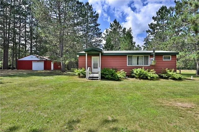 $155,000 | 13475 East Wilderness Drive, Gordon, WI 54838