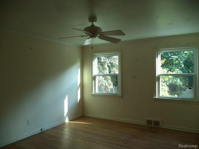 725 Shoreham Road Grosse Pointe, MI 48236 - Photo 17 of 22 Shoreham 032.jpg