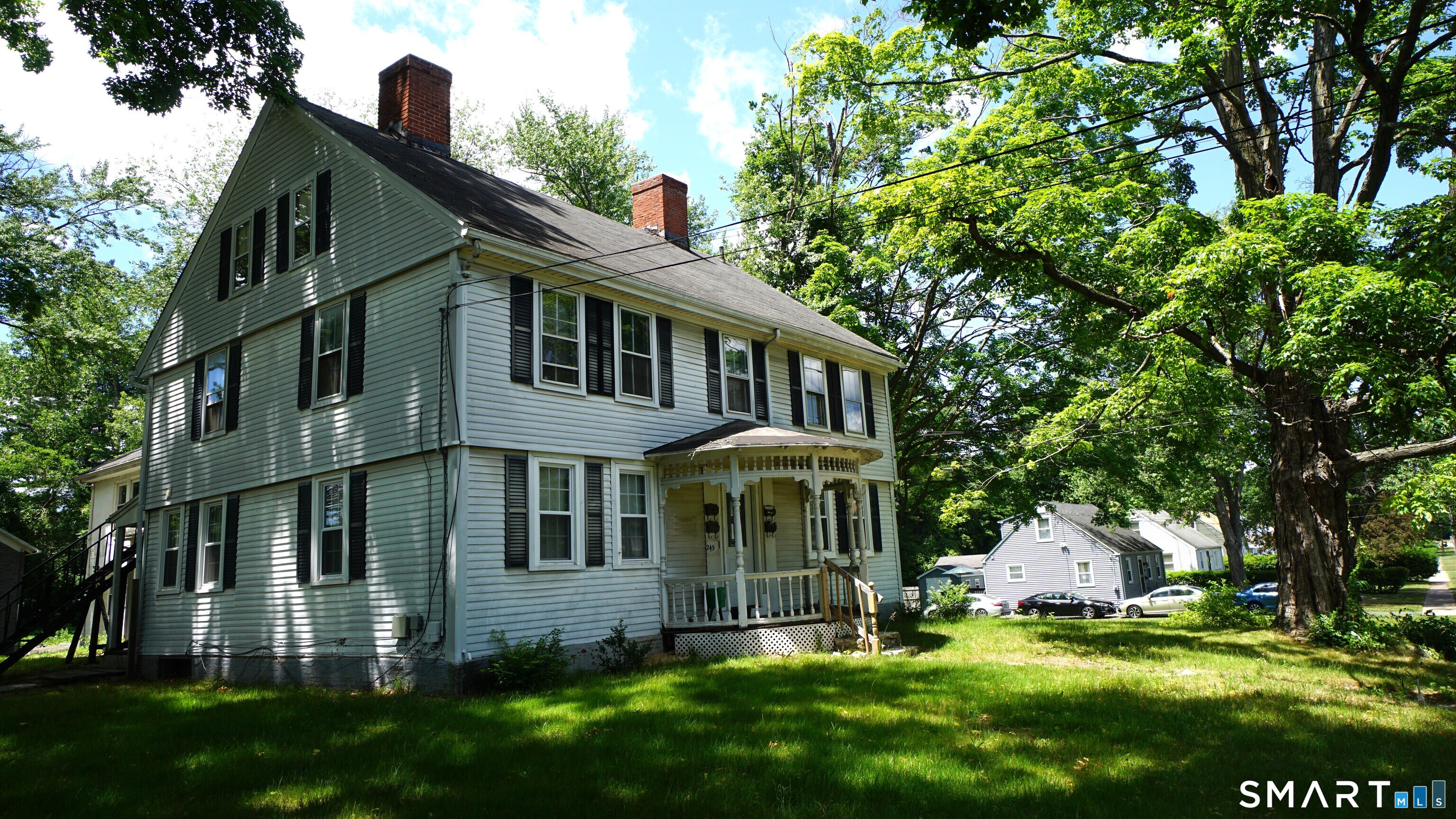 245 Deerfield Road Windsor, CT 06095 - Photo 7 of 27