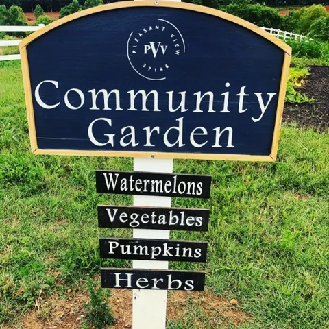 $399,000 | 207 Charleston Avenue, Pleasant View, TN 37146