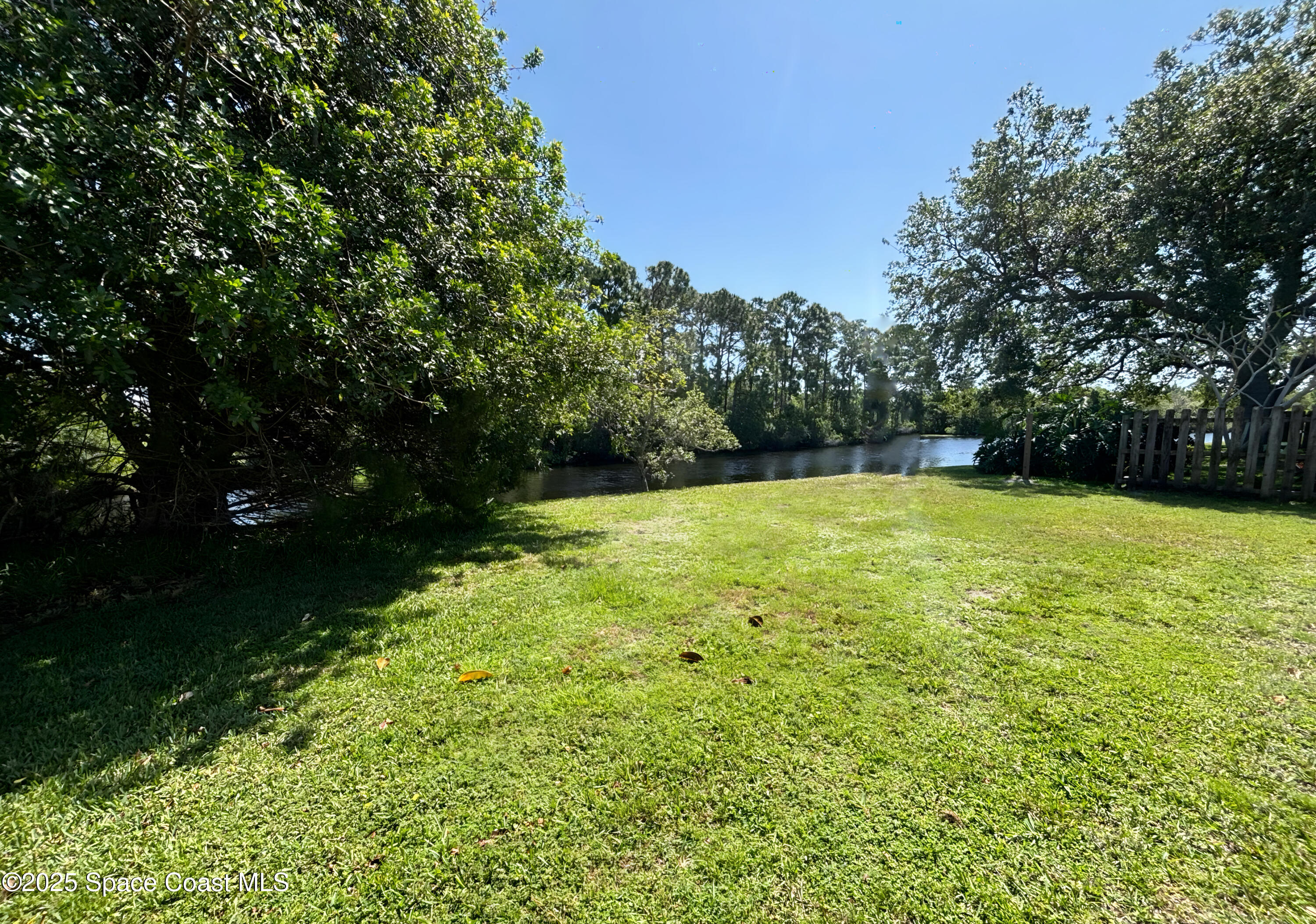 1379 California Drive Melbourne, FL 32940 - Photo 15 of 17 151977E2-9F48-4ABD-81ED-805EA7AA508C