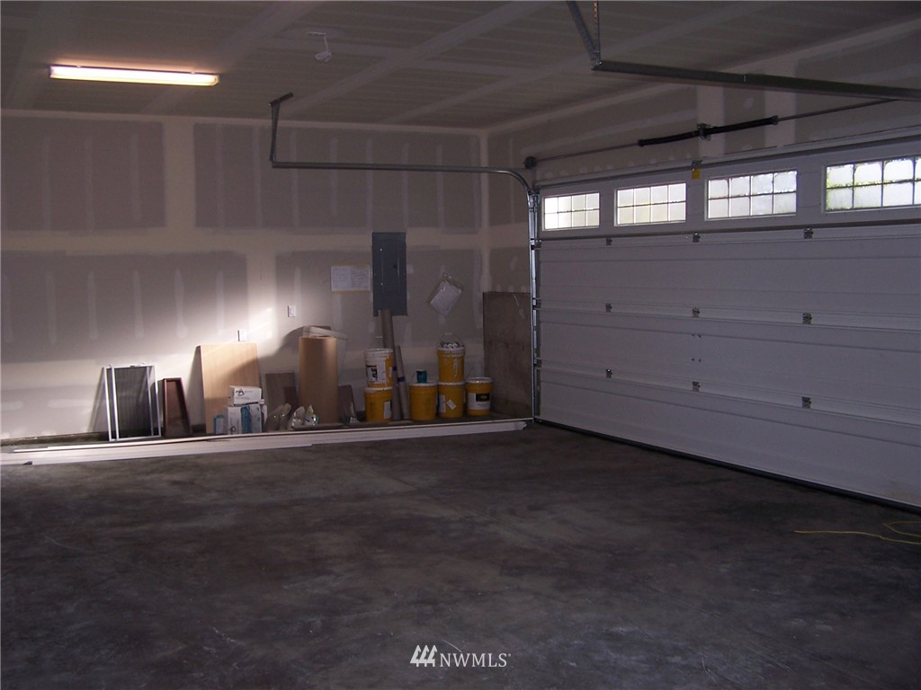 22308 Brier Road Brier, WA 98036 - Photo 13 of 21 Gallery Image 13