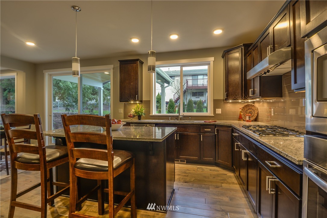22308 Brier Road Brier, WA 98036 - Photo 14 of 21 Gallery Image 14