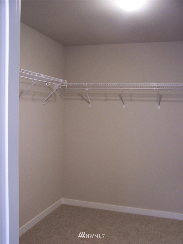 22308 Brier Road Brier, WA 98036 - Photo 6 of 21 Gallery Image 6