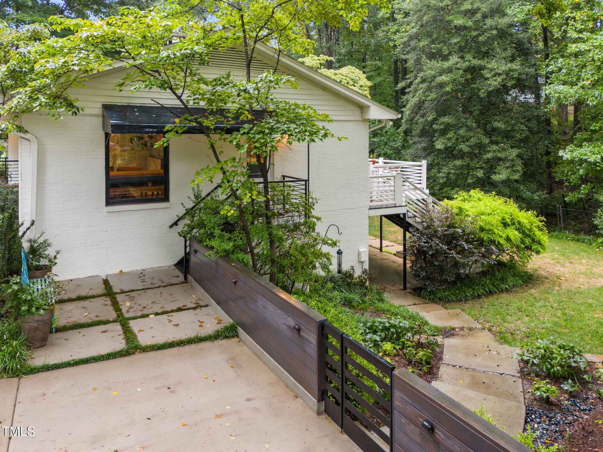 806 Beaver Dam Road Raleigh, NC 27607 - Photo 5 of 37 7-web-or-mls-DJI_20250807100127_0708_D