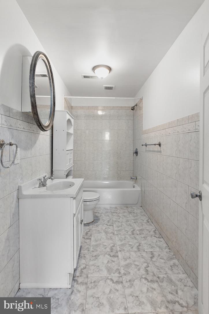 431 Tasker Street Philadelphia, PA 19148 - Photo 8 of 37 Gallery Image 8