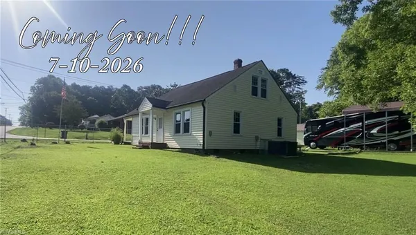 $229,900 | 401 Sunset Drive, Randleman, NC 27317