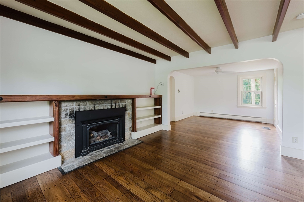 1324 Main Street Acushnet, MA 02743 - Photo 7 of 36