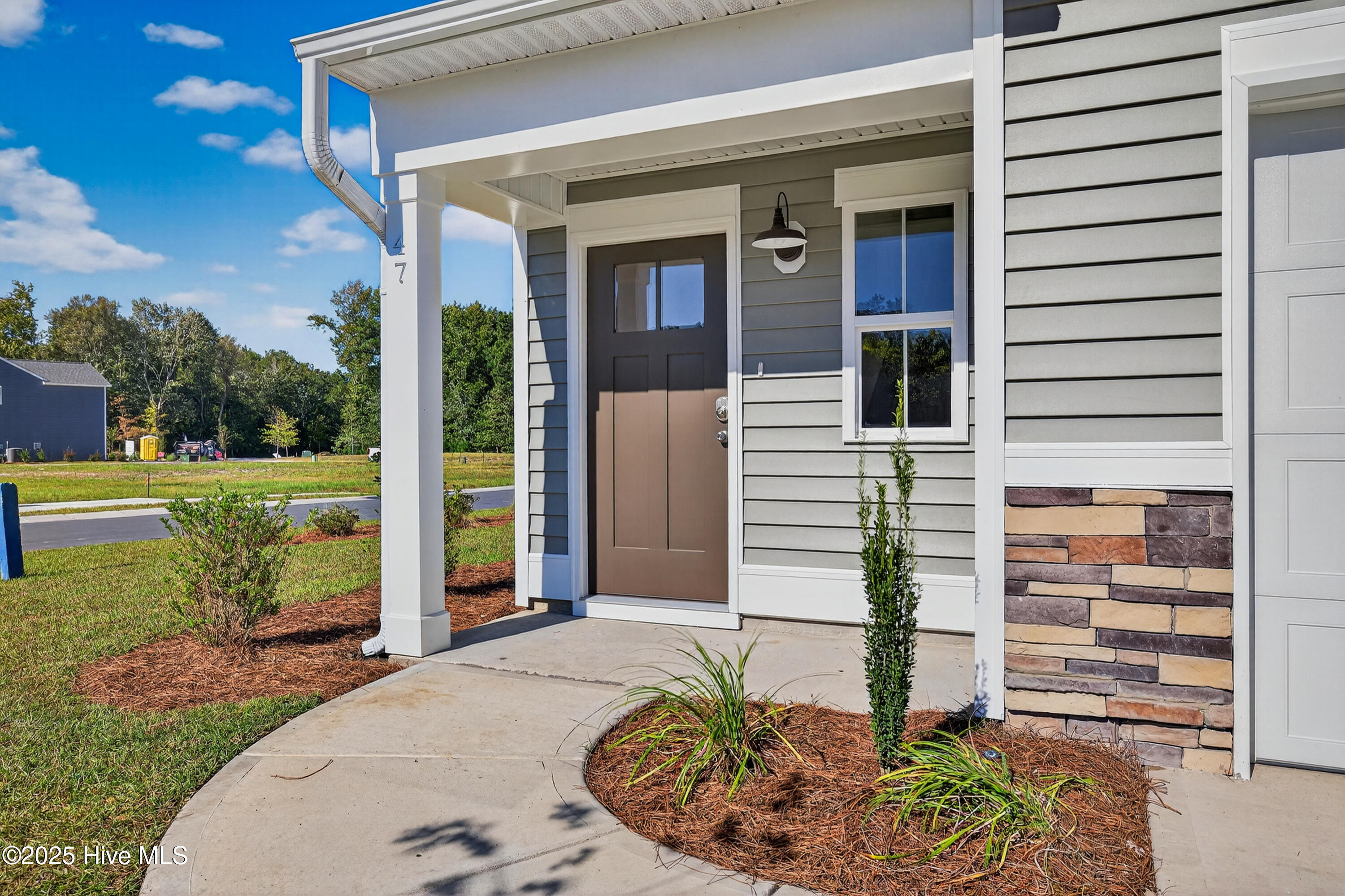 76 Cobbler Way, Unit 53 Hampstead, NC 28443 - Photo 2 of 34 003_6Q7A5416