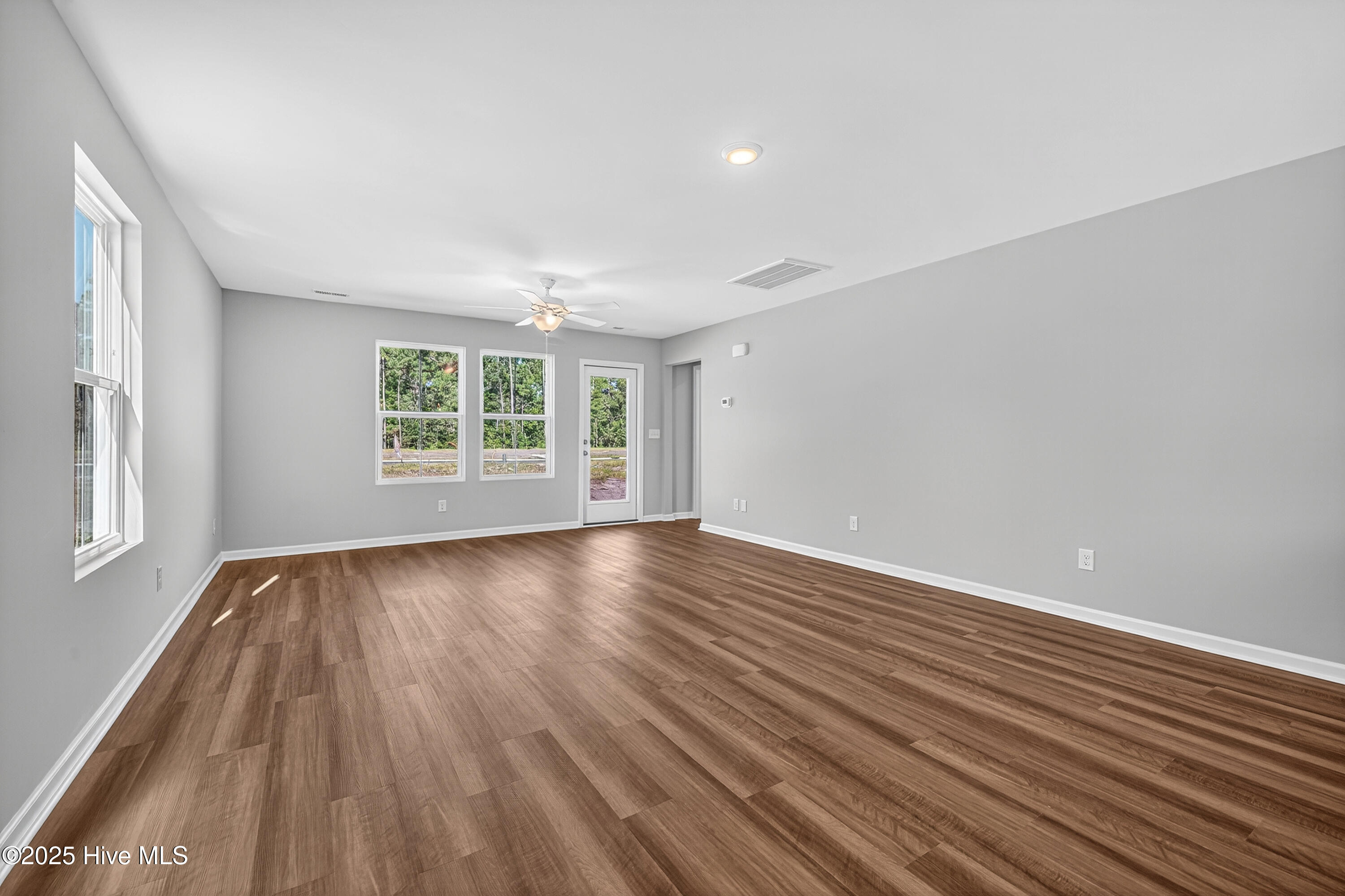 76 Cobbler Way, Unit 53 Hampstead, NC 28443 - Photo 26 of 34 004_6Q7A5419