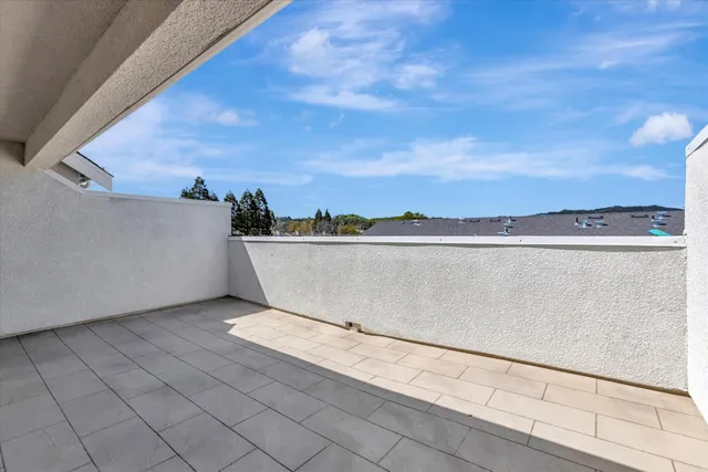 $1,168,000 | 2739 Oak Road, Walnut Creek, CA 94597