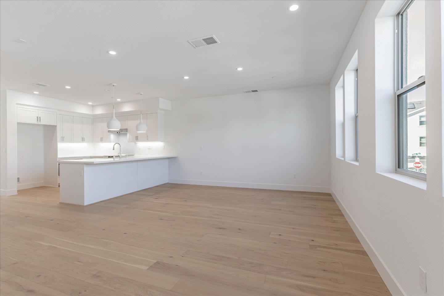 2739 Oak Road Walnut Creek, CA 94597 - Photo 8 of 13