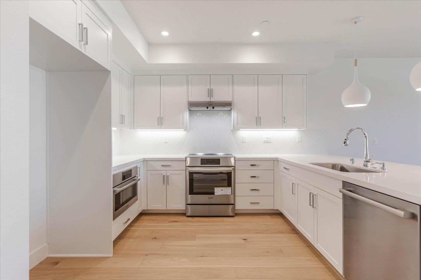 2739 Oak Road Walnut Creek, CA 94597 - Photo 9 of 13