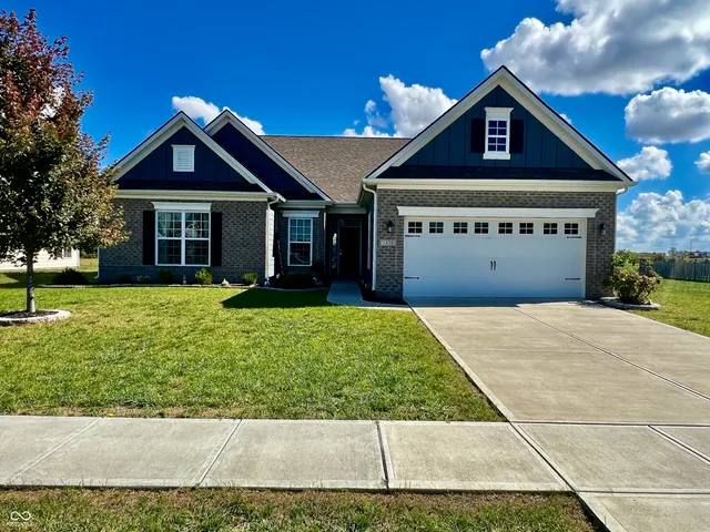 $400,000 | 1479 Classic Avenue, Greenwood, IN 46143