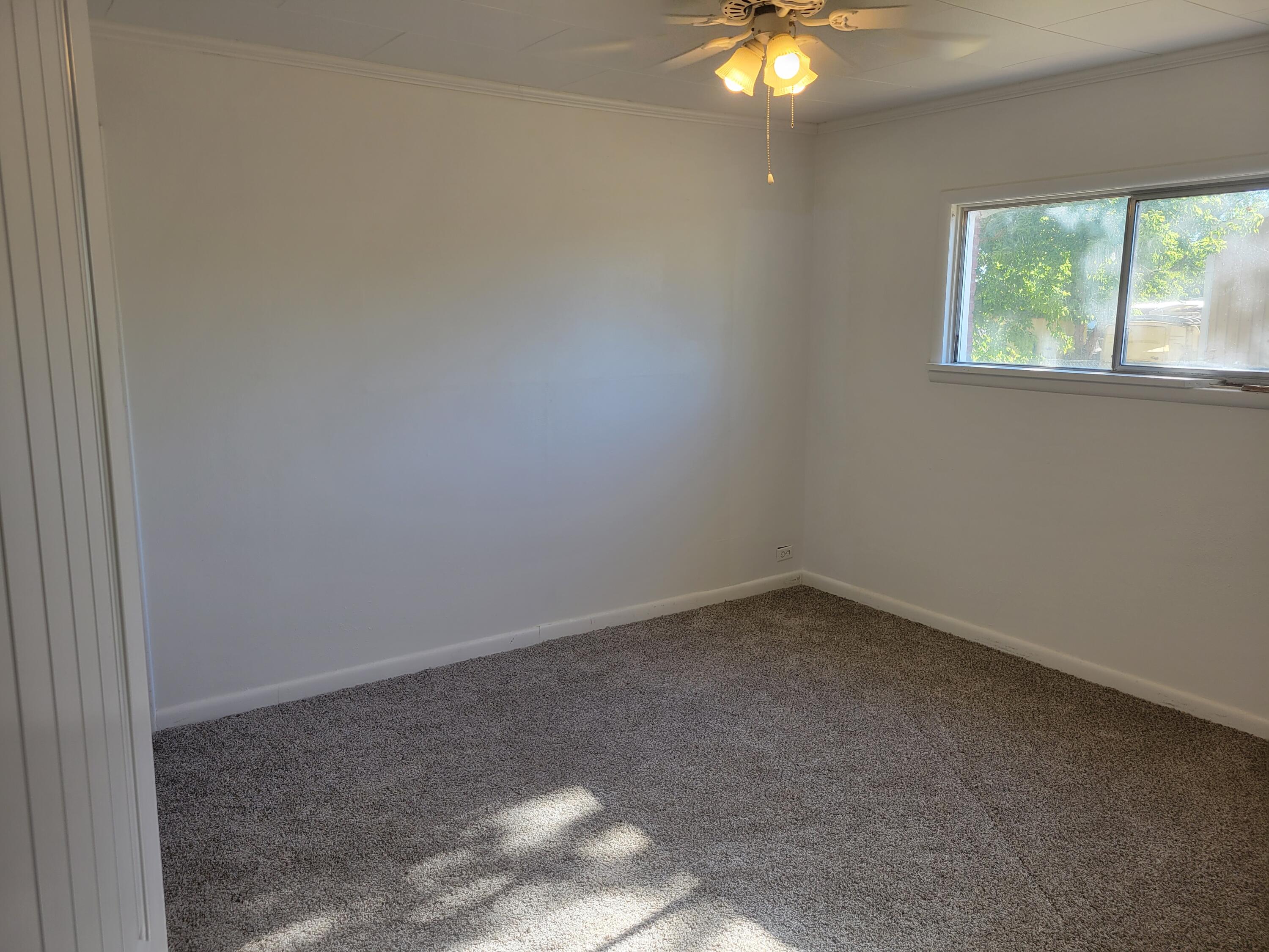1500 Joe Wright Road Klamath Falls, OR 97603 - Photo 19 of 36 20230813_172429