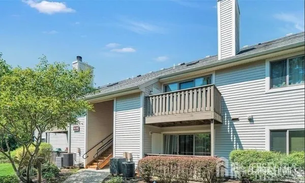$1,750 | 1105 Aspen Drive, Plainsboro, NJ 08536