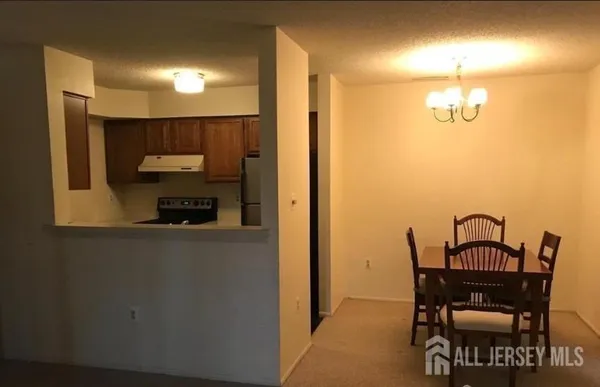 $1,750 | 1105 Aspen Drive, Plainsboro, NJ 08536