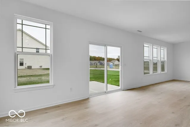 $382,999 | 268 Commodore Drive, Pittsboro, IN 46167