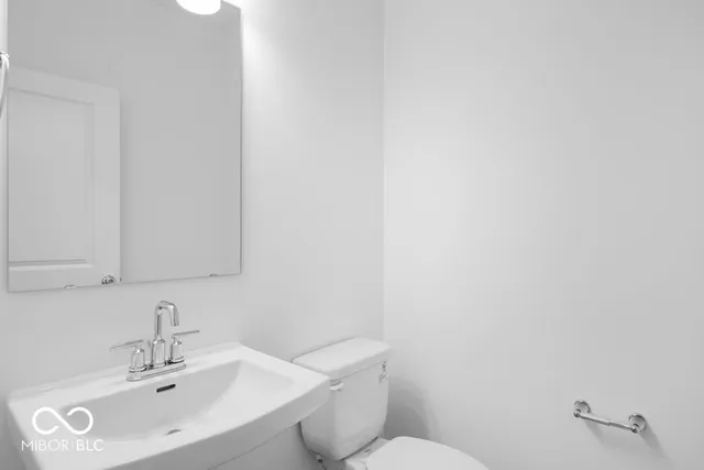 $382,999 | 268 Commodore Drive, Pittsboro, IN 46167